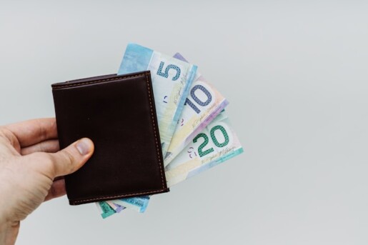 Jak oszczędzać na codziennych wydatkach