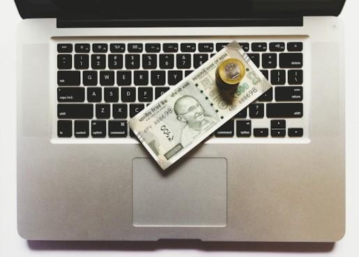 Jakie są różnice między bankami tradycyjnymi a cyfrowymi?